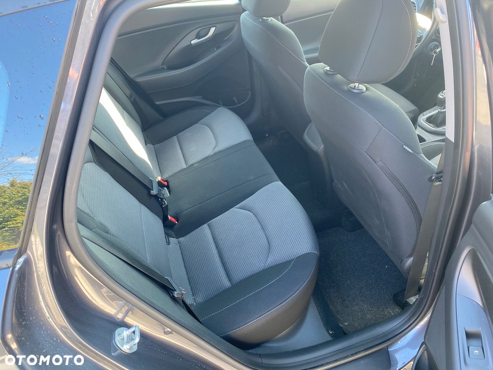 Hyundai i30 1.4 Classic - 16