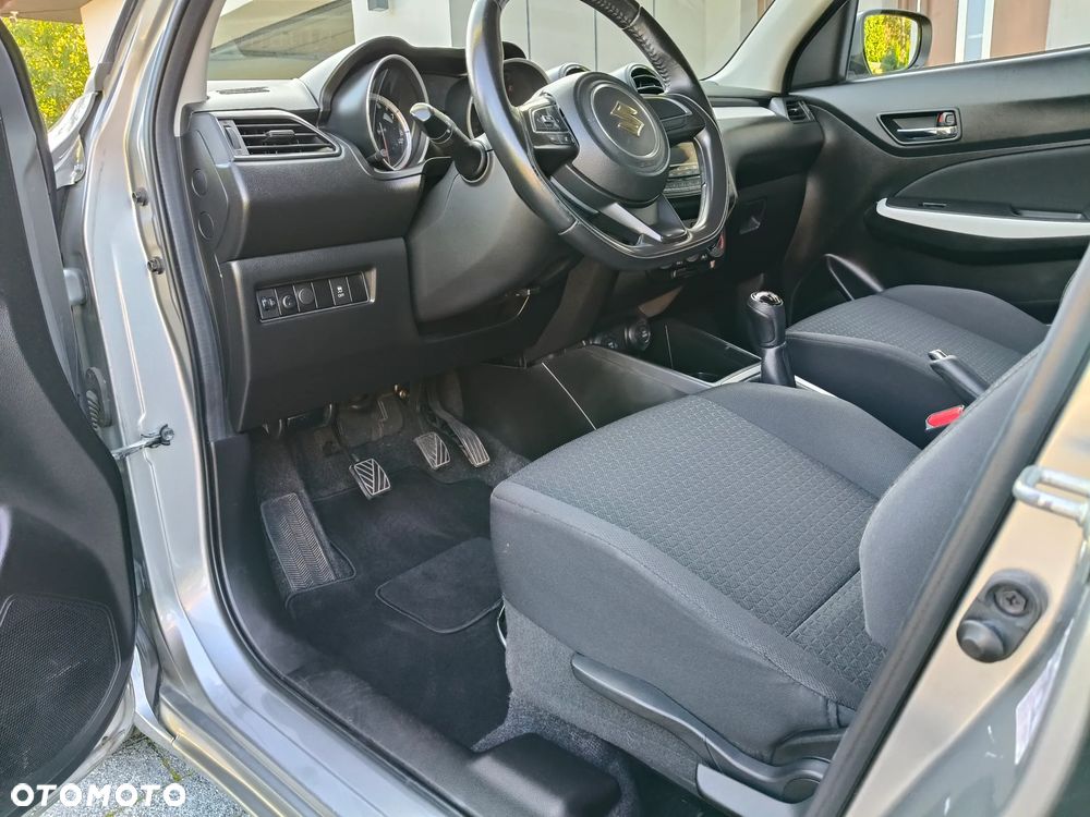 Suzuki Swift 1.2 Premium - 16