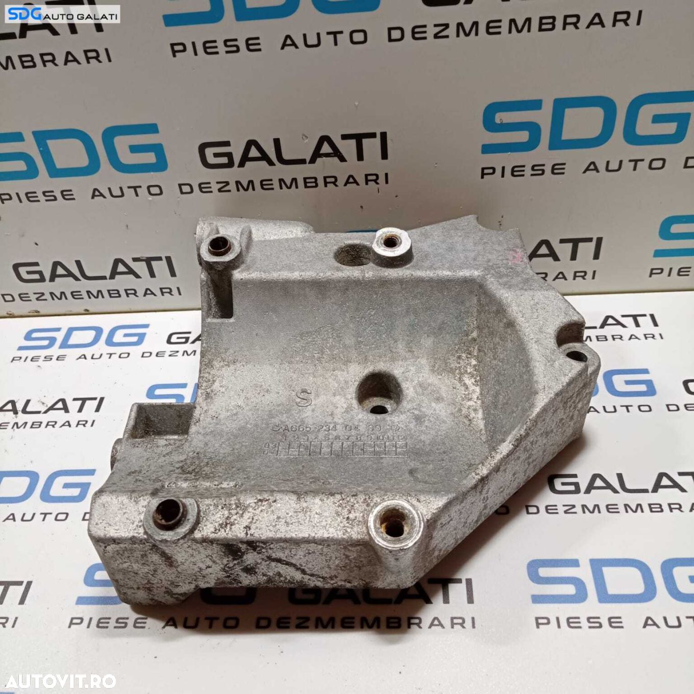 Suport Accesorii Alternator Motor SsangYong Rodius 2.7 2004 - 2012 Cod A6652340439 [2420] - 1