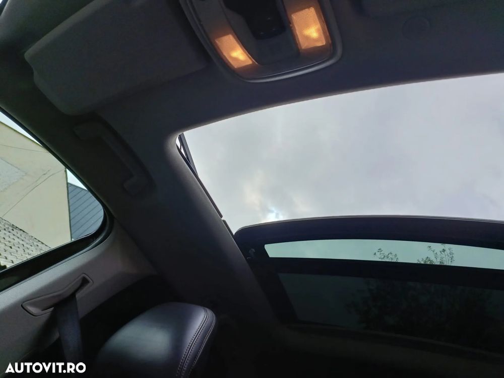 Volvo XC 60 D4 AWD Geartronic Summum - 17