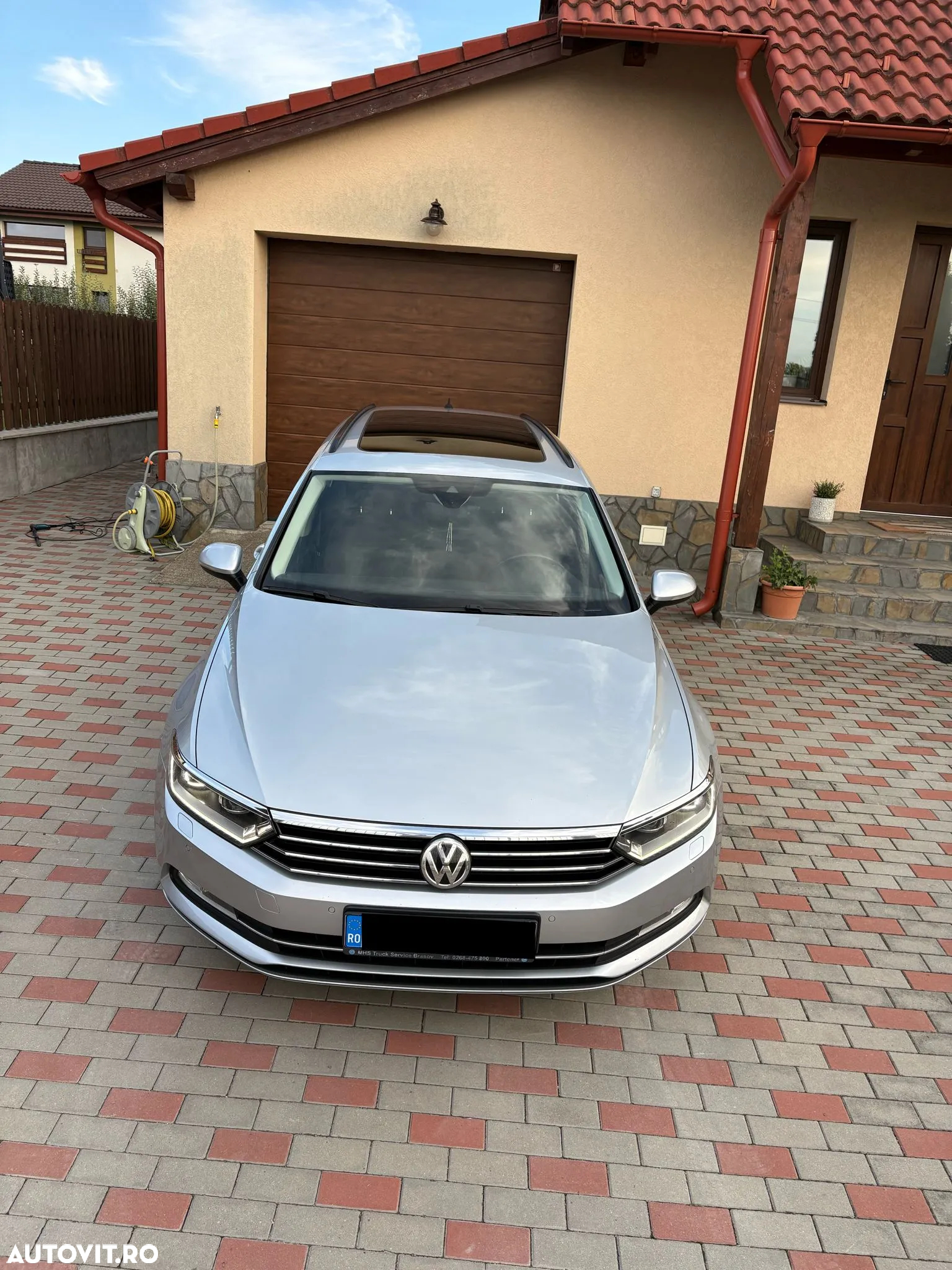 Volkswagen Passat Variant 2.0 TDI (BlueMotion Technology) Comfortline - 9