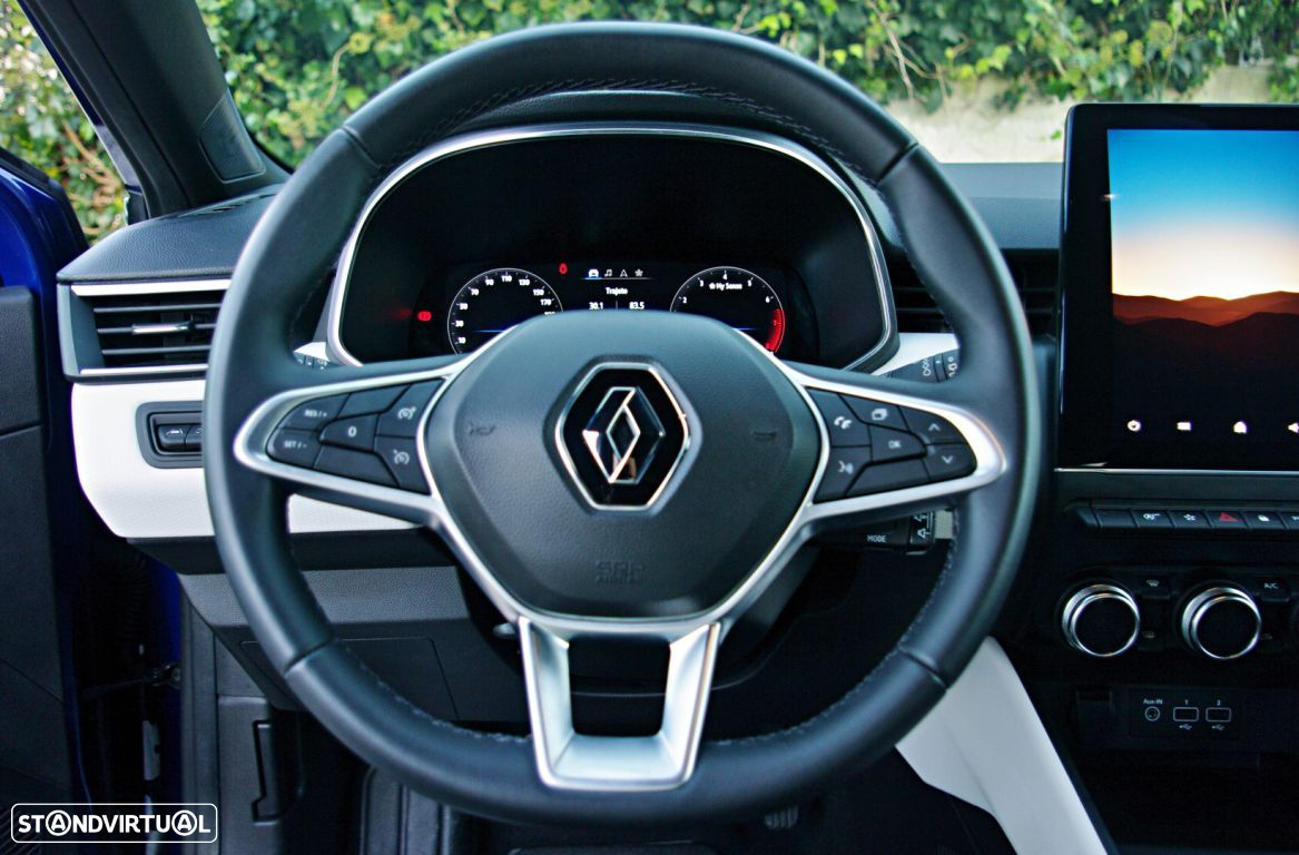 Renault Clio 1.0 TCe Techno - 29