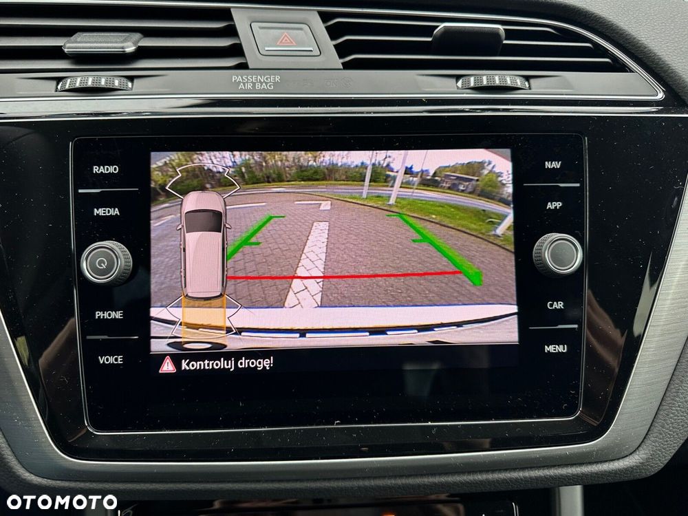 Volkswagen Touran 1.5 TSI EVO Comfortline Plus DSG - 22