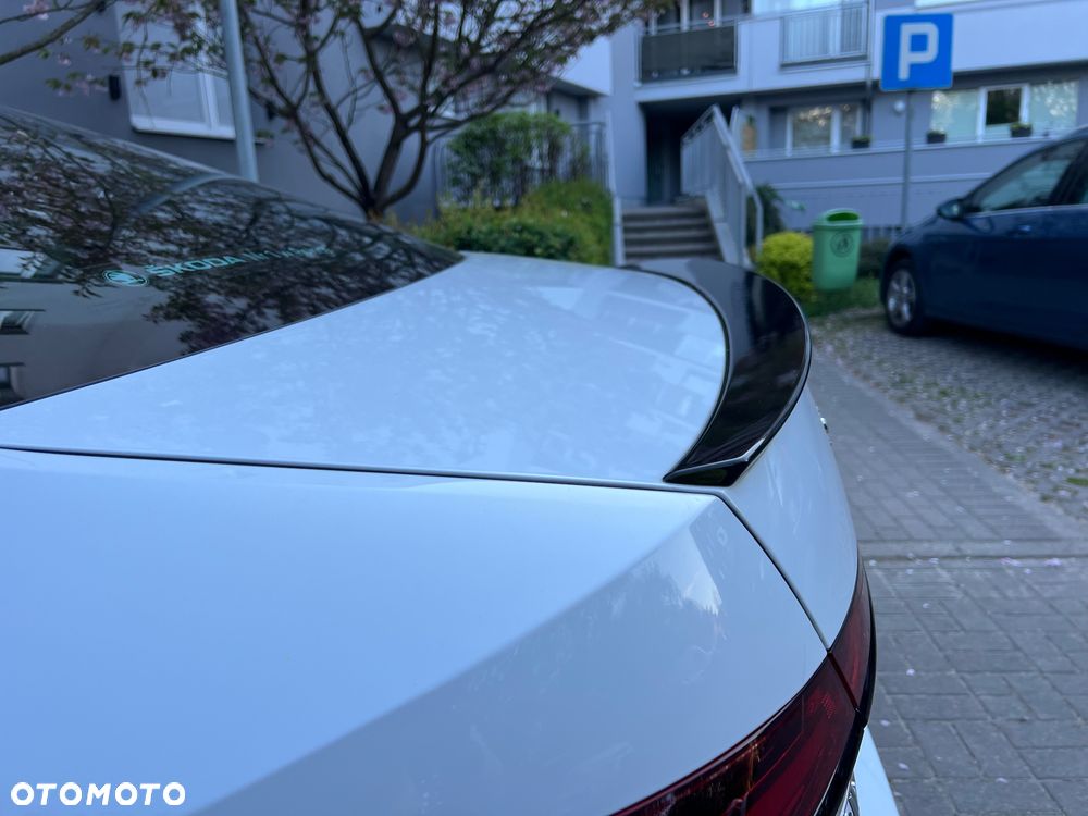 Skoda Superb 2.0 TSI Sportline DSG - 5
