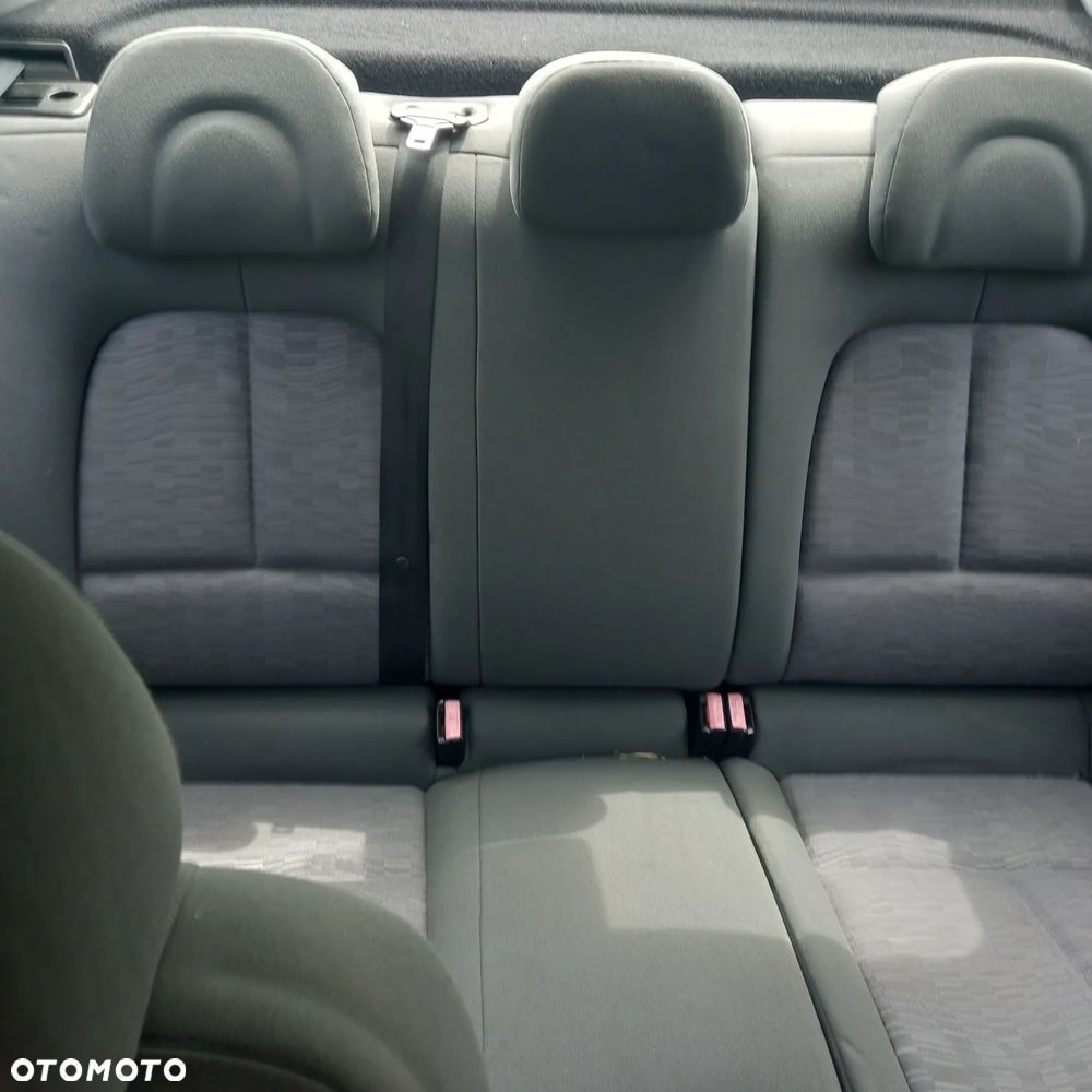Peugeot 407 1.8 SR Komfort - 15