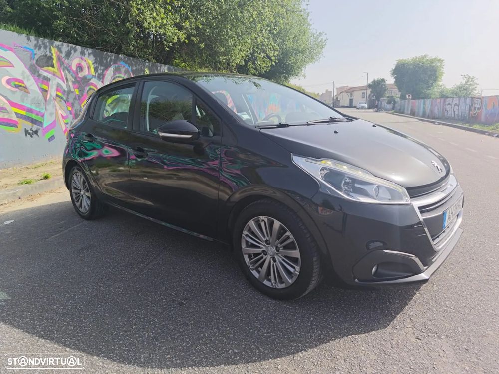 Peugeot 208 1.6 BlueHDi Style - 6