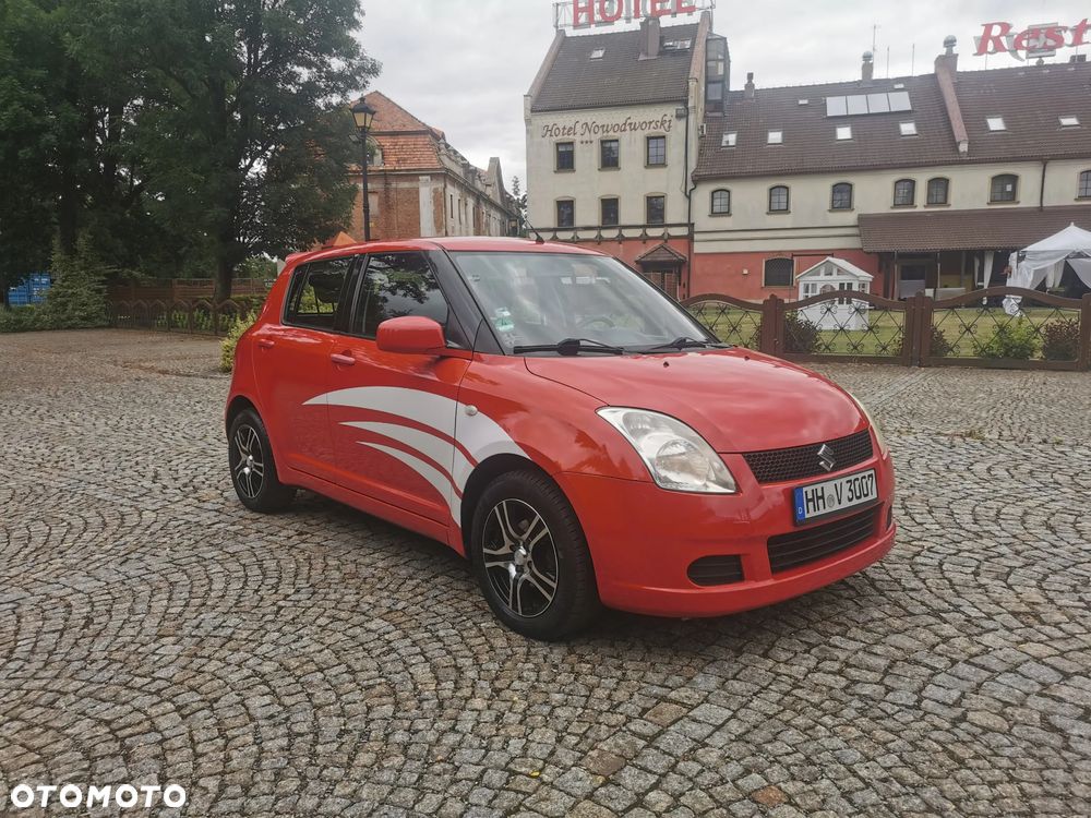 Suzuki Swift 1.3 Comfort - 2