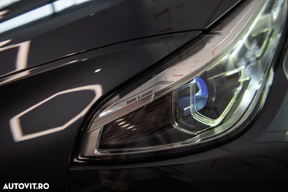 BMW X5 xDrive40i - 12