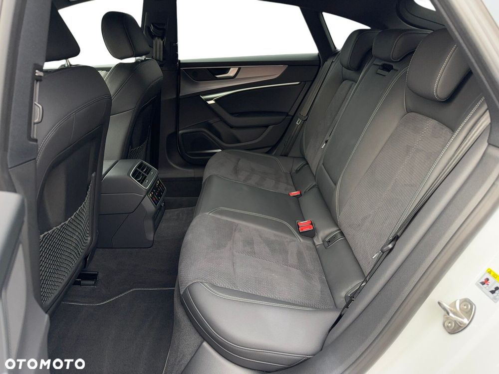 Audi A7 Sportback - 11