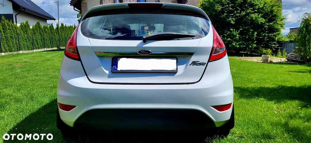 Ford Fiesta 1.25 Titanium EU5 - 10