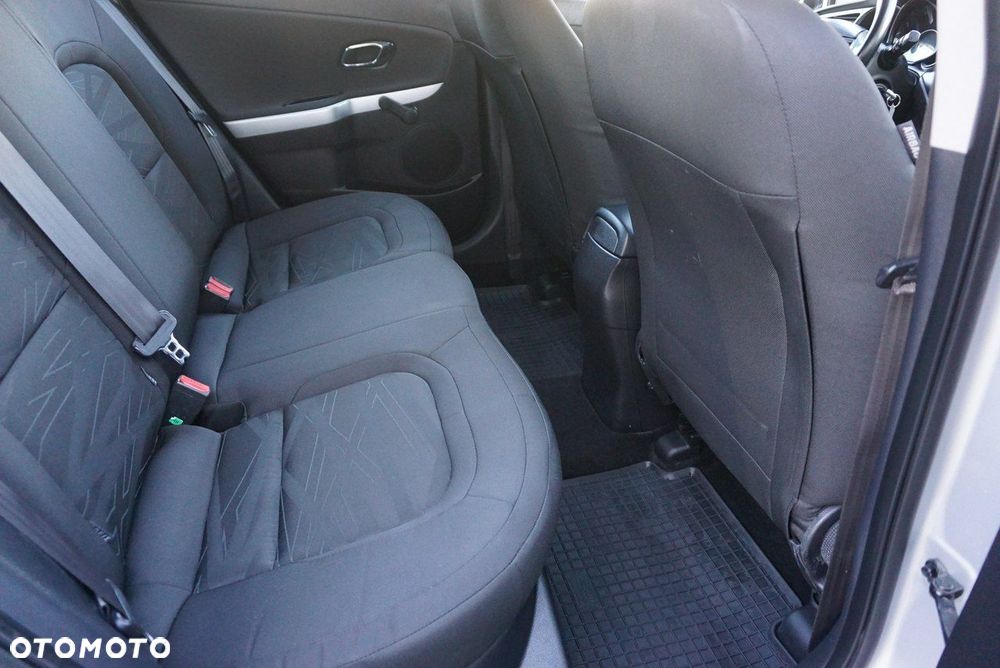 Kia Ceed - 15