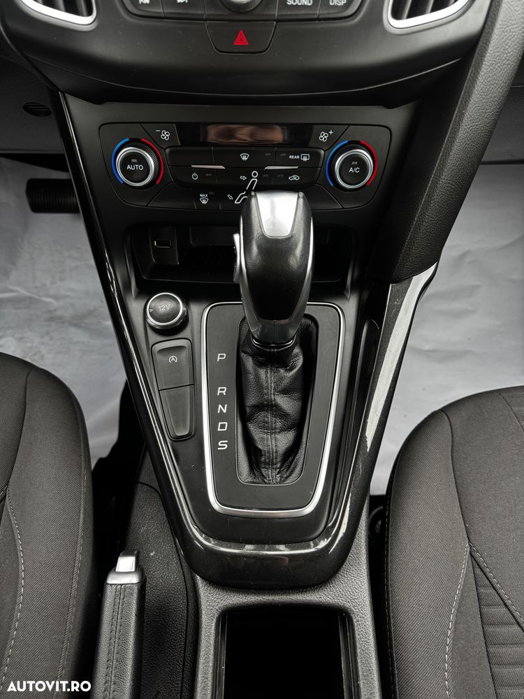 Ford Focus - 3