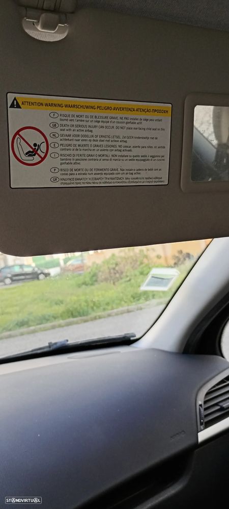 Peugeot 207 SW 1.4 Trendy - 4