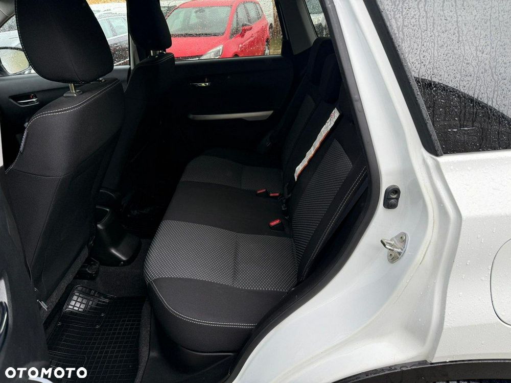 Suzuki Vitara - 13