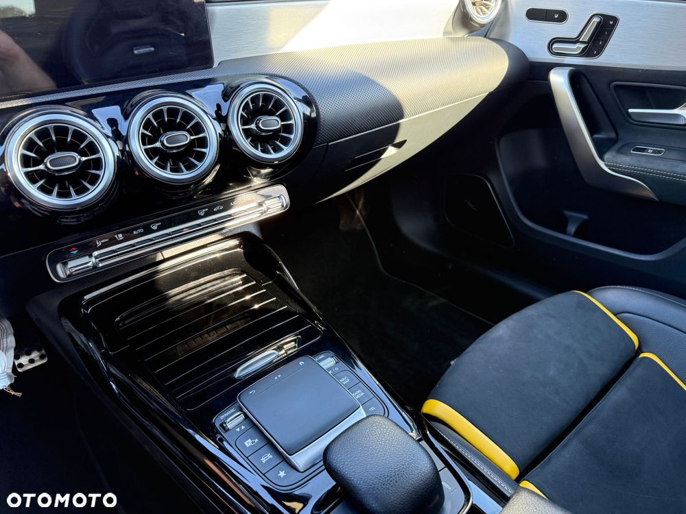 Mercedes-Benz Klasa A 45 S AMG 4-Matic 8G-DCT - 19