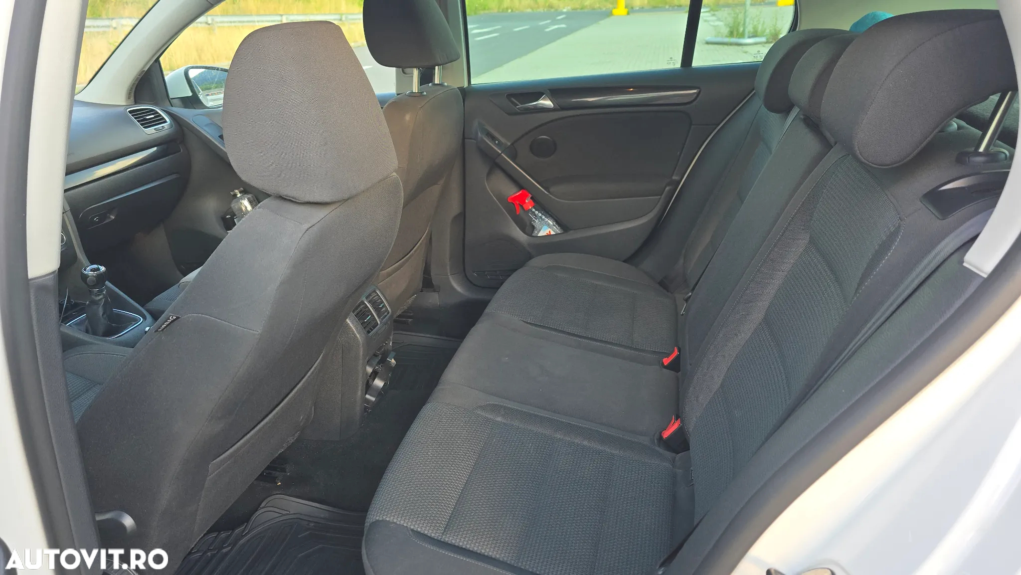 Volkswagen Golf - 13