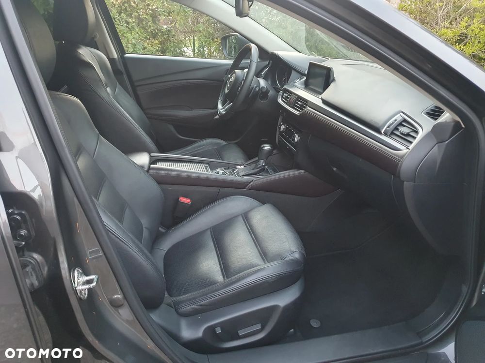Mazda 6 - 10