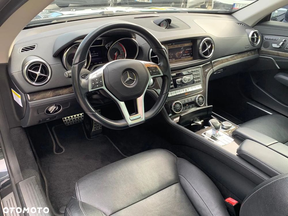 Mercedes-Benz SL 500 7G-TRONIC - 14