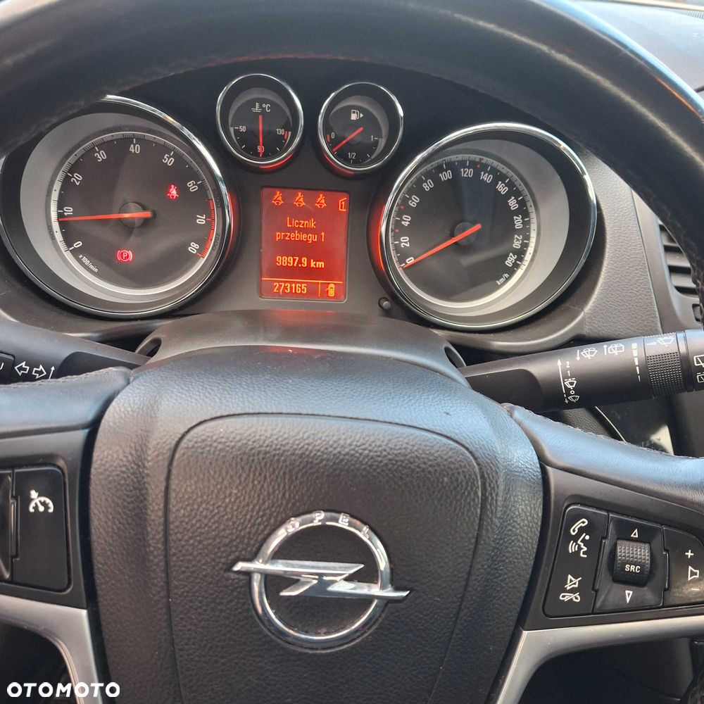 Opel Insignia - 6