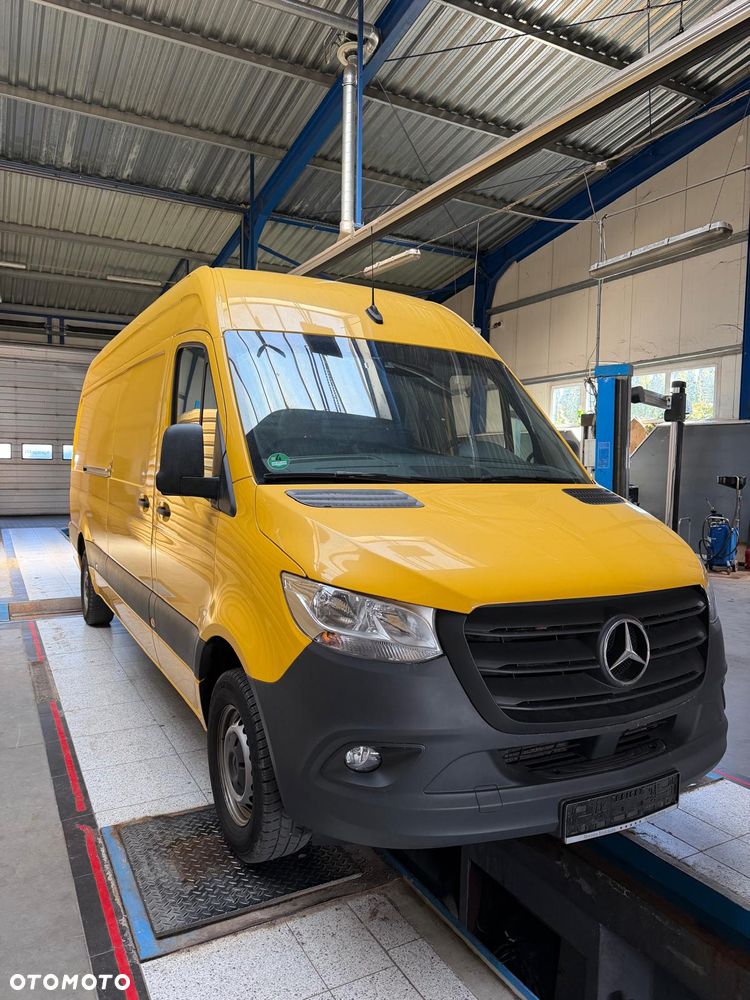 Mercedes-Benz Sprinter - 3