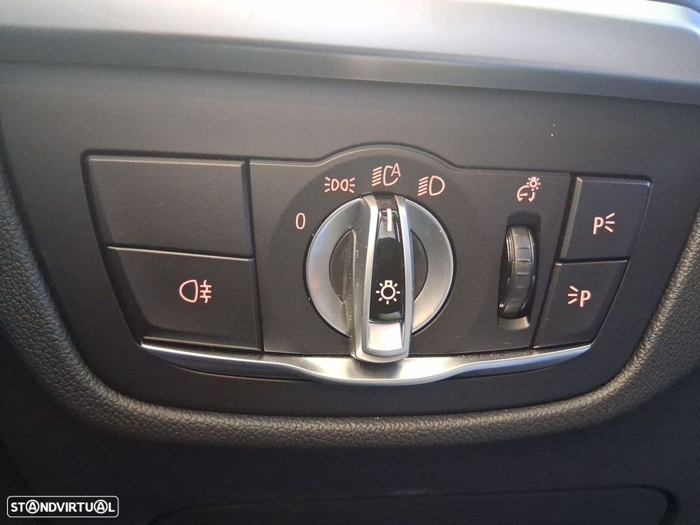 BMW iX3 M Sport Impressive - 21