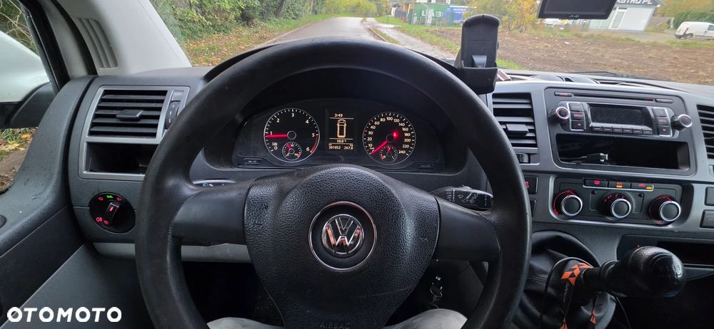 Volkswagen Transporter - 11