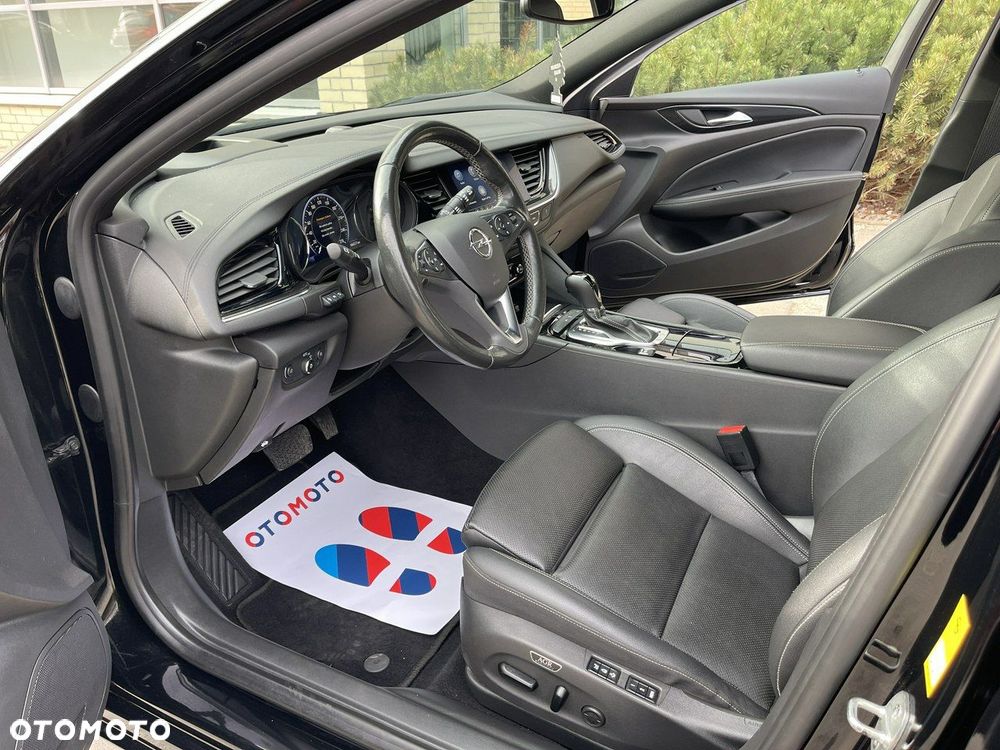 Opel Insignia - 20