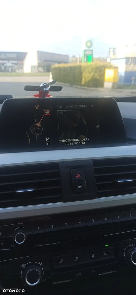 BMW Seria 3 320d - 4