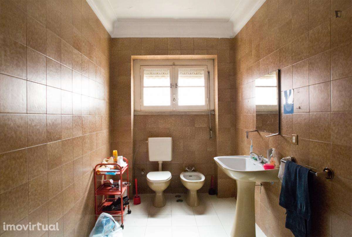 Quarto - localizado em Arroios Lisbon - Grande imagem: 5/15