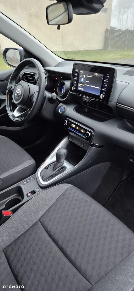 Toyota Yaris Hybrid 1.5 Selection Style - 24