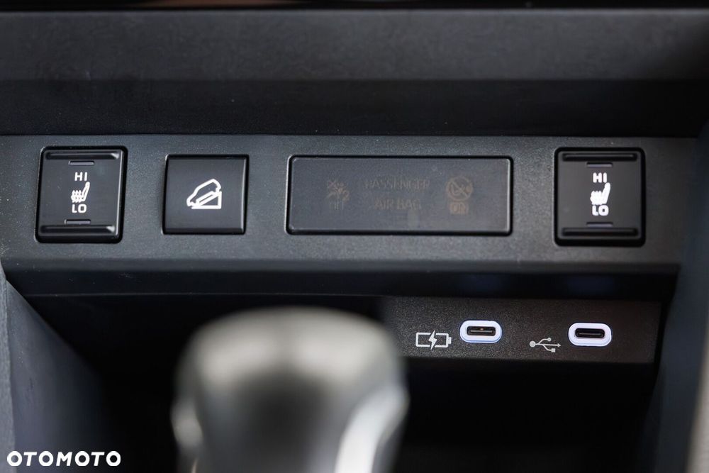 Toyota Yaris Cross Hybrid 1.5 Executive AWD - 29
