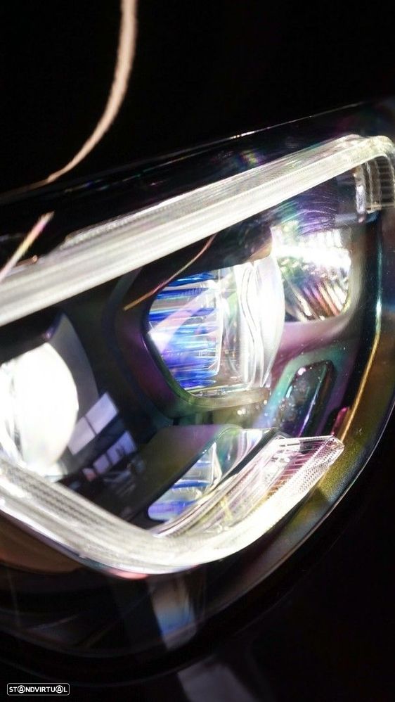 Mercedes-Benz GLC 300 de 4Matic 9G-TRONIC AMG Line - 48