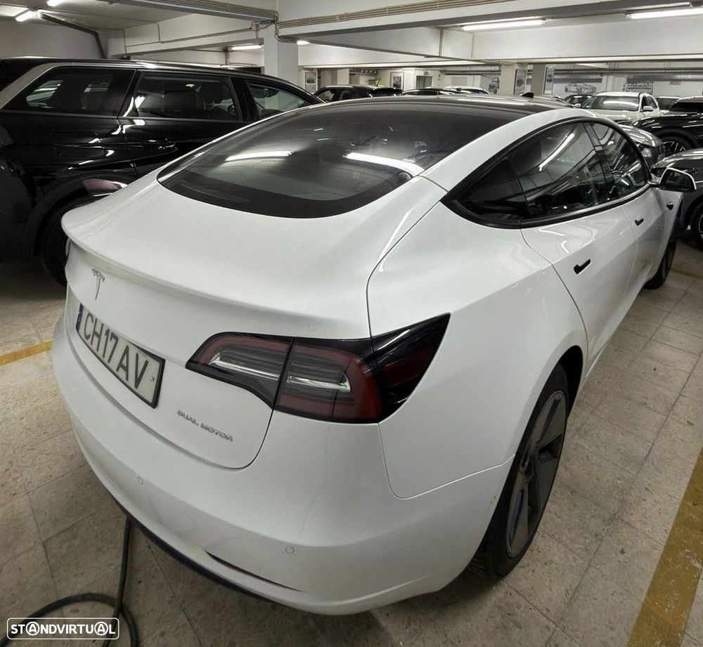 Tesla Model 3 Tração Traseira - 4