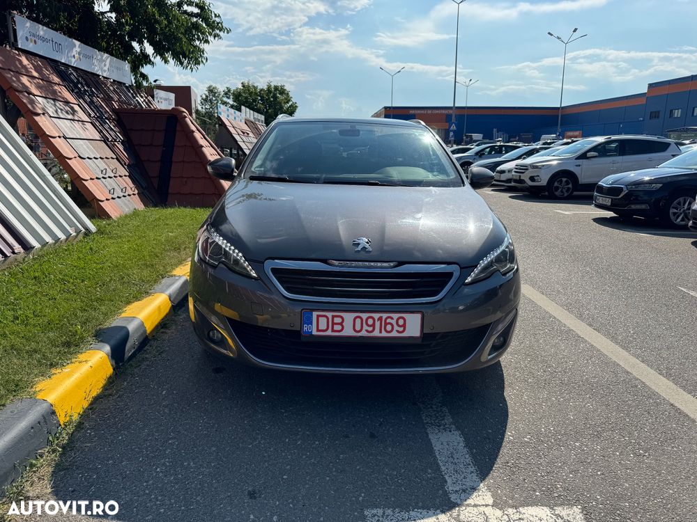 Peugeot 308 1.2 L PureTech Turbo S&S Allure - 2
