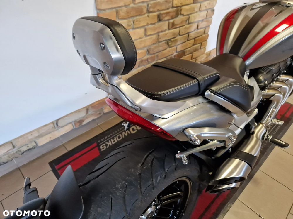 Triumph Rocket - 33