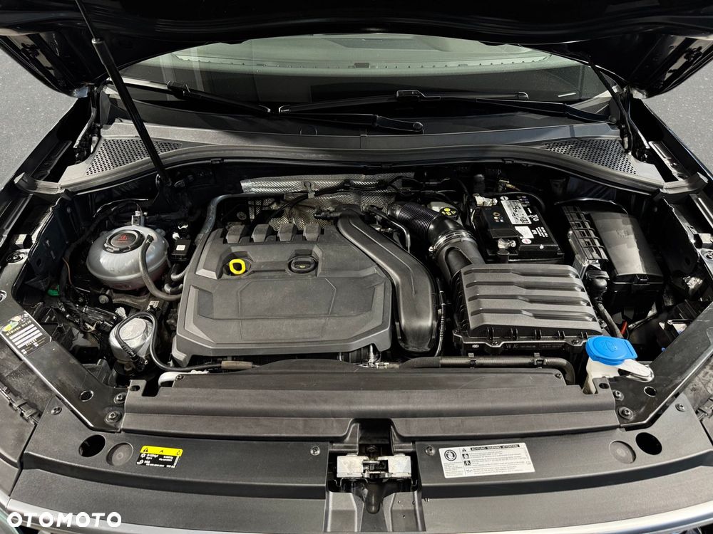 Volkswagen Tiguan - 36