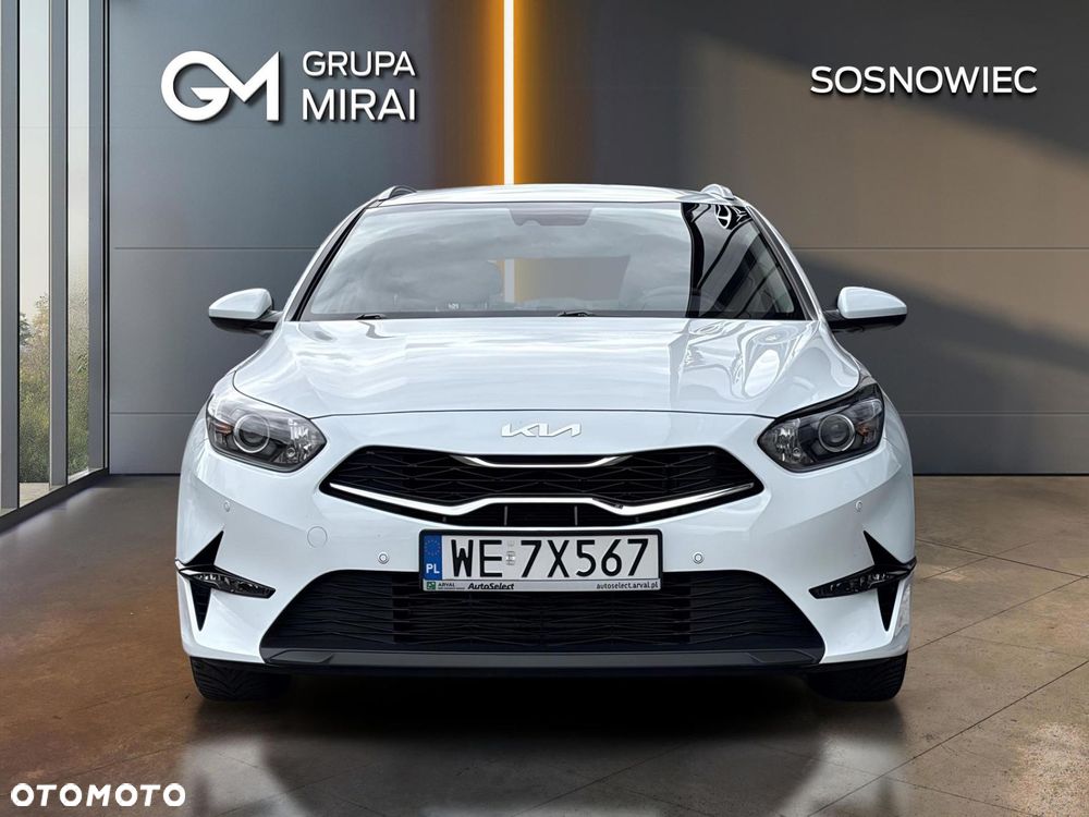 Kia Ceed 1.5 T-GDI M - 8