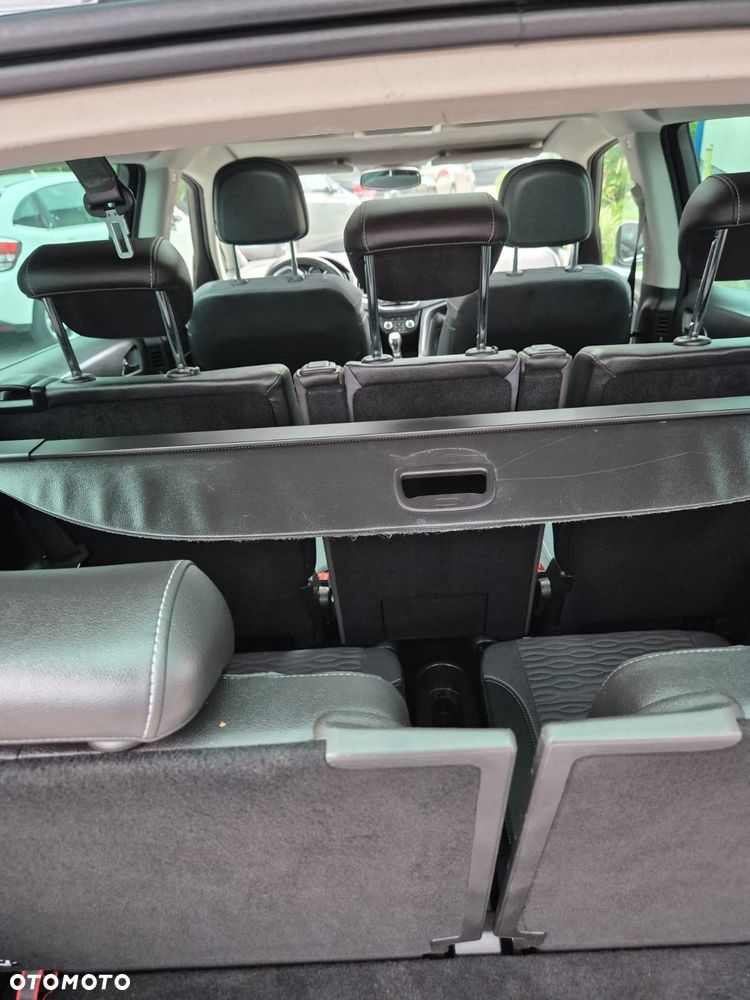 Opel Zafira - 8