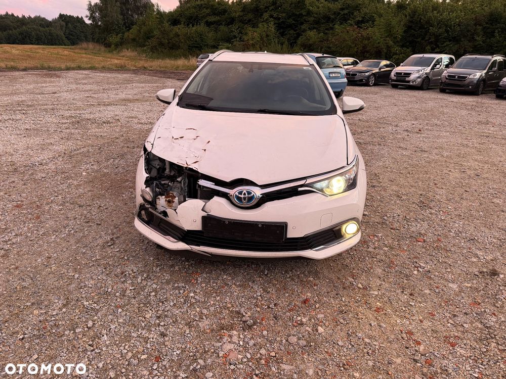 Toyota Auris - 5