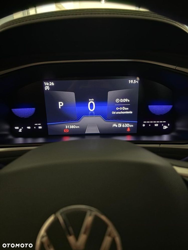 Volkswagen T-Roc - 15