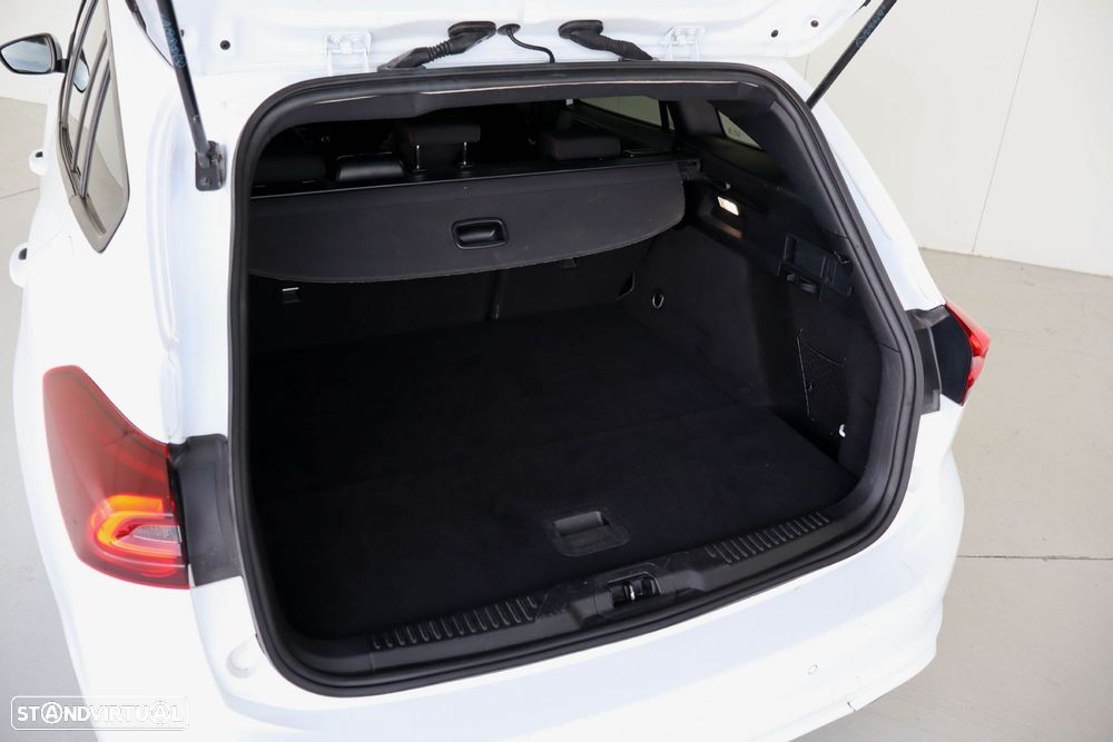 Ford Focus SW 1.0 EcoBoost MHEV ST-Line - 13
