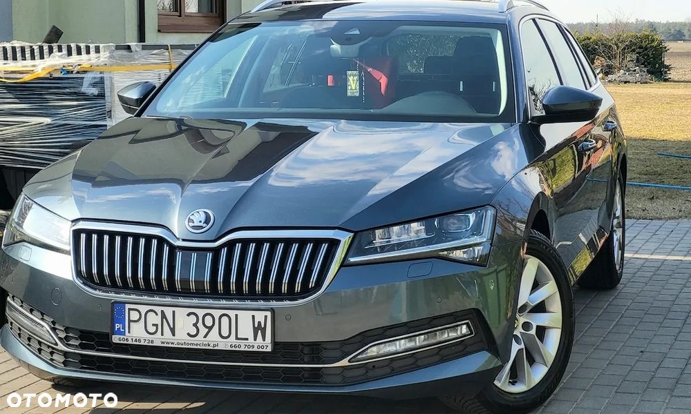 Skoda Superb 2.0 TDI DSG Premium Edition - 3