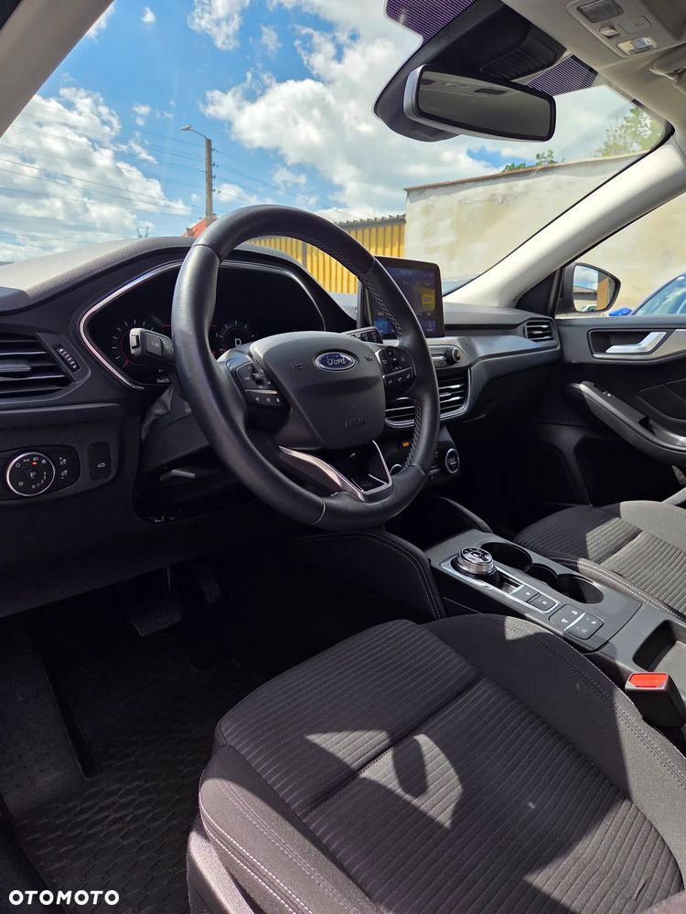 Ford Focus 1.5 EcoBoost Titanium - 14