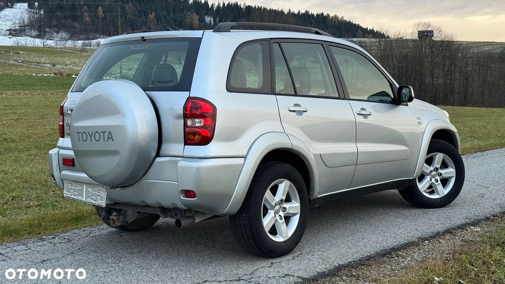 Toyota RAV4 D-4D 4x4 Executive - 5