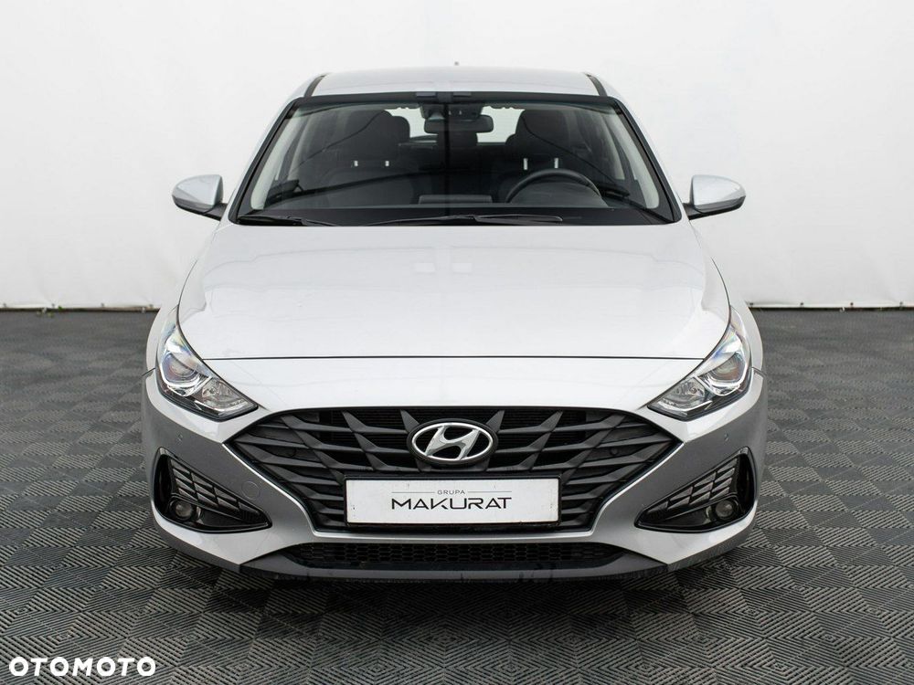 Hyundai i30 1.5 DPI Classic + - 8