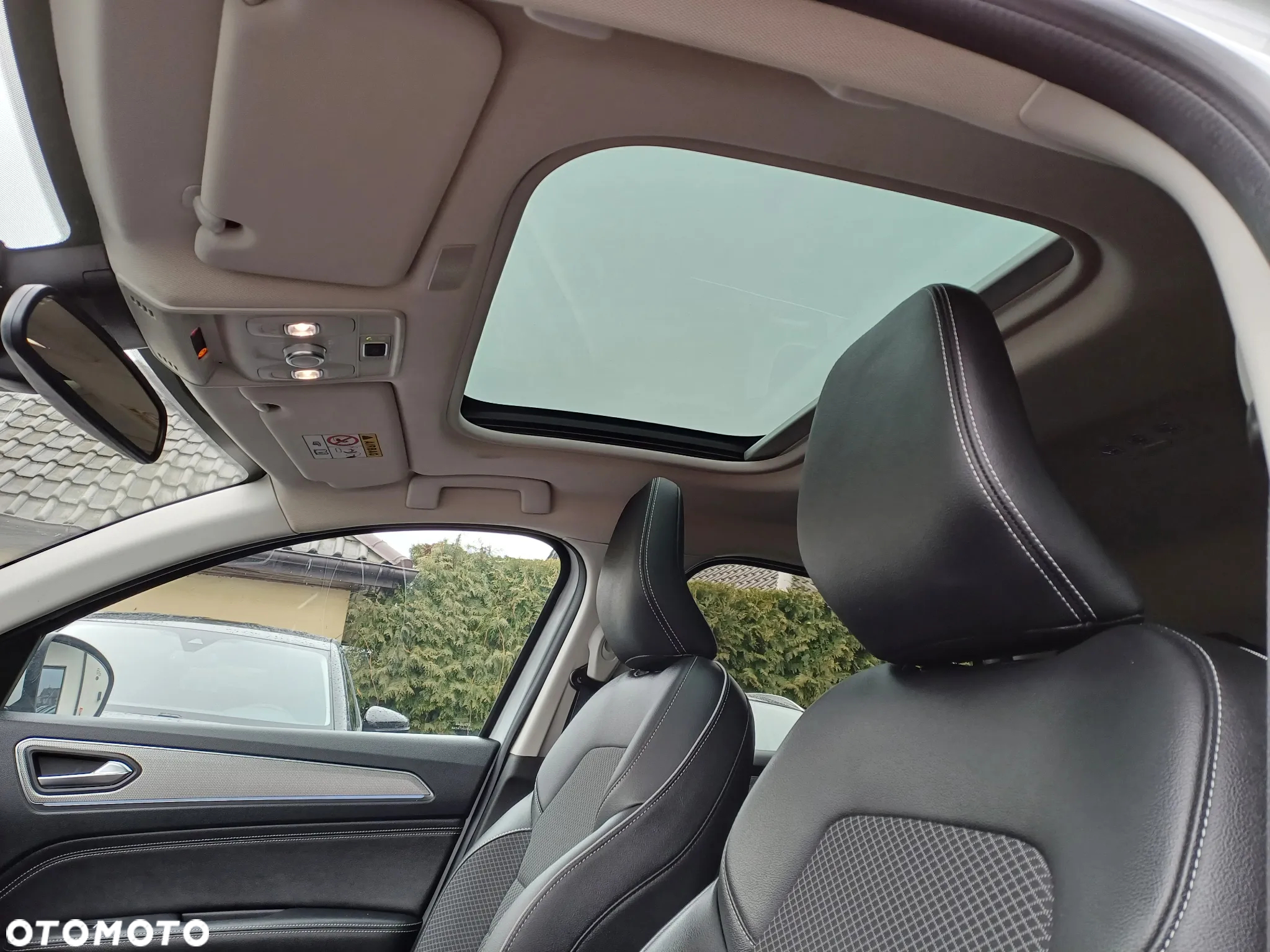 Renault Arkana E-TECH 145 INTENS - 17