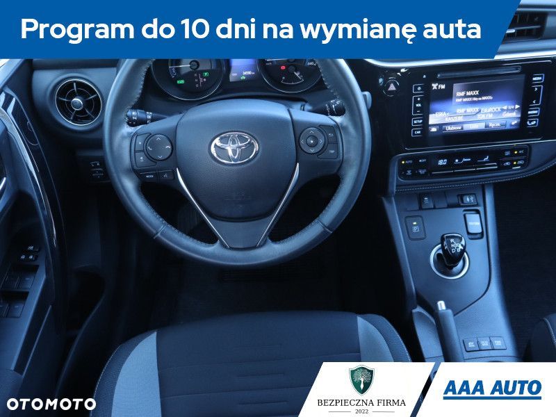 Toyota Auris - 9