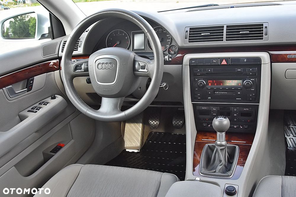 Audi A4 Avant 1.8T Quattro - 27