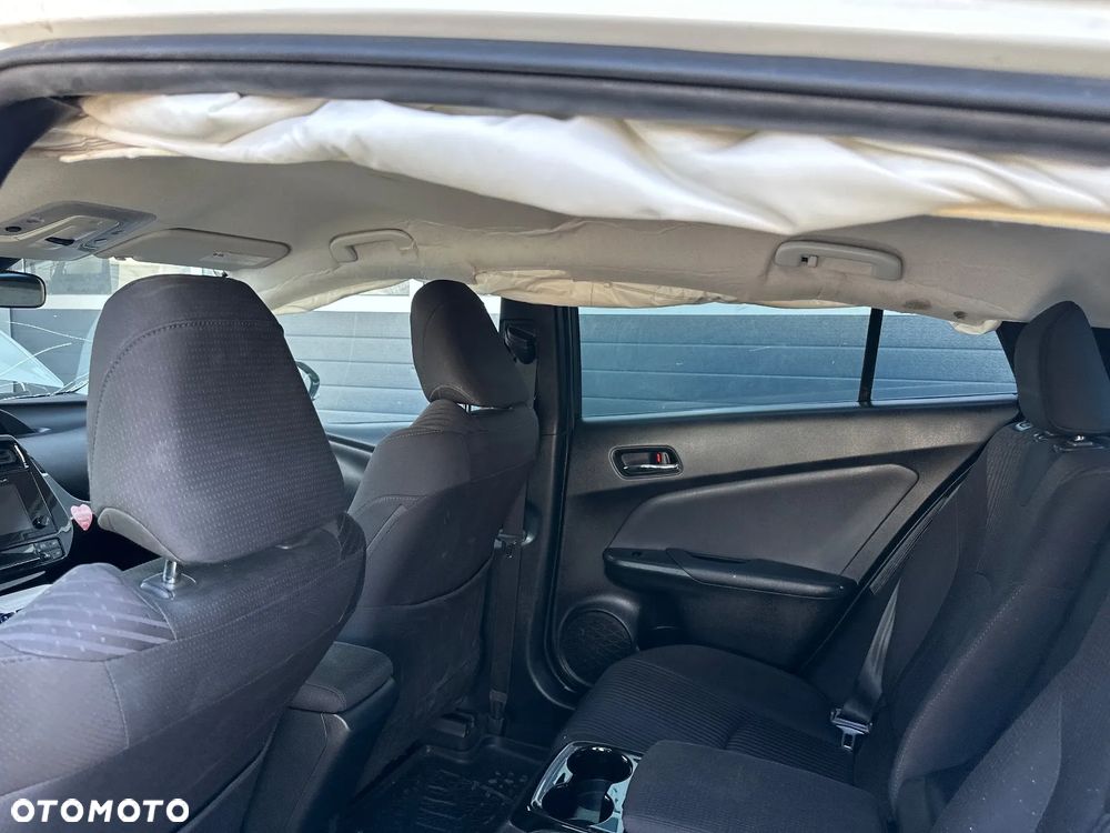Toyota Prius - 22