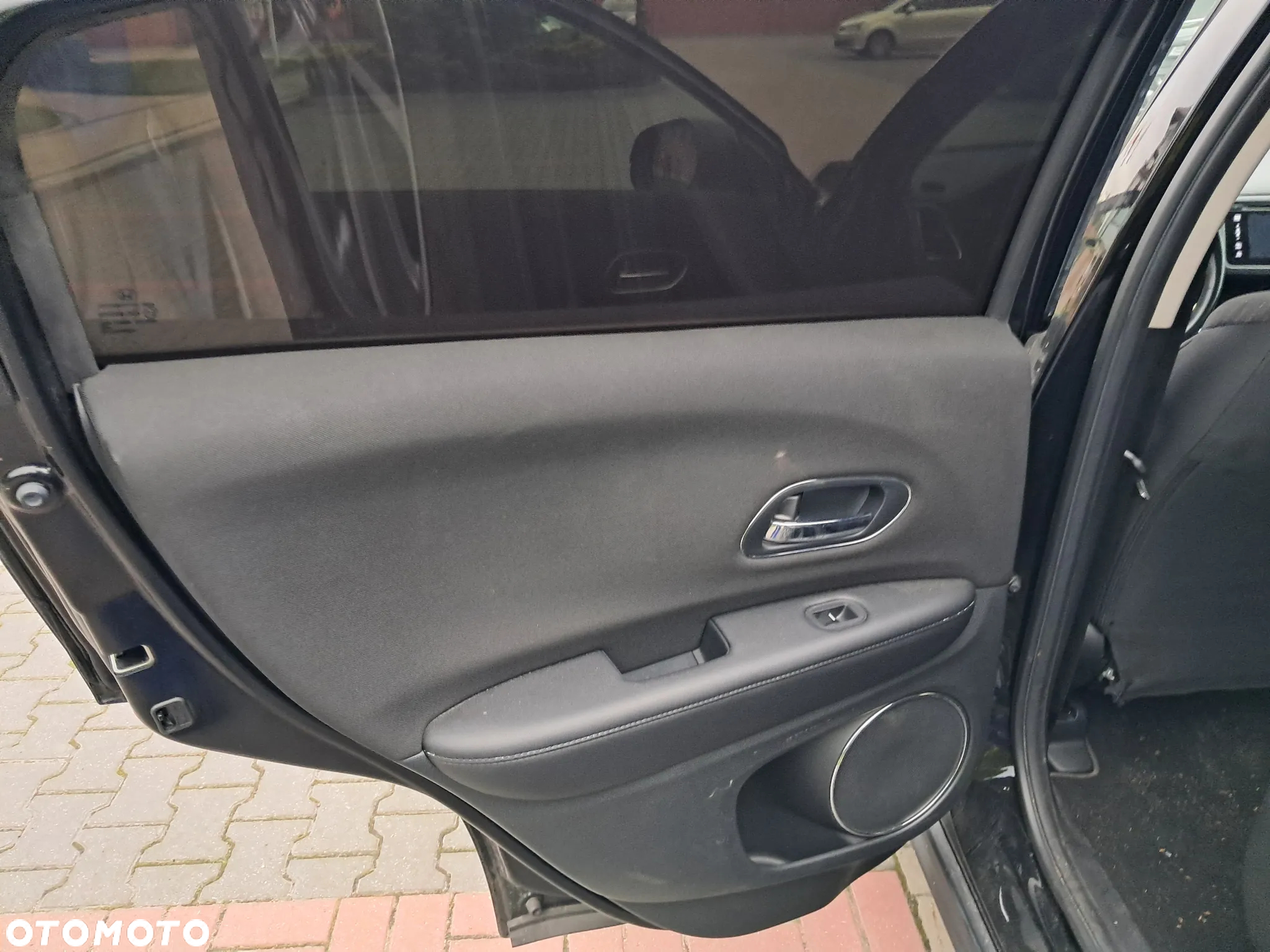 Honda HR-V 1.5 i-VTEC CVT Executive - 16